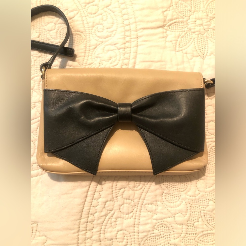 Kate Spade Black and Tan Bow Accent Women's Bag